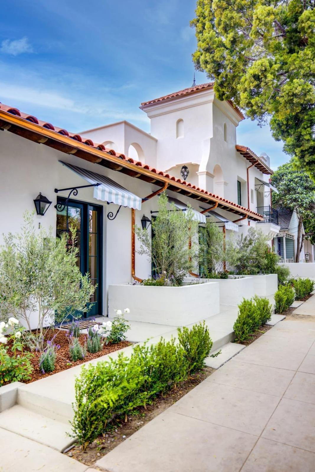 Casa De La Vina - Boutique Apartments In Downtown Santa Barbara Buitenkant foto