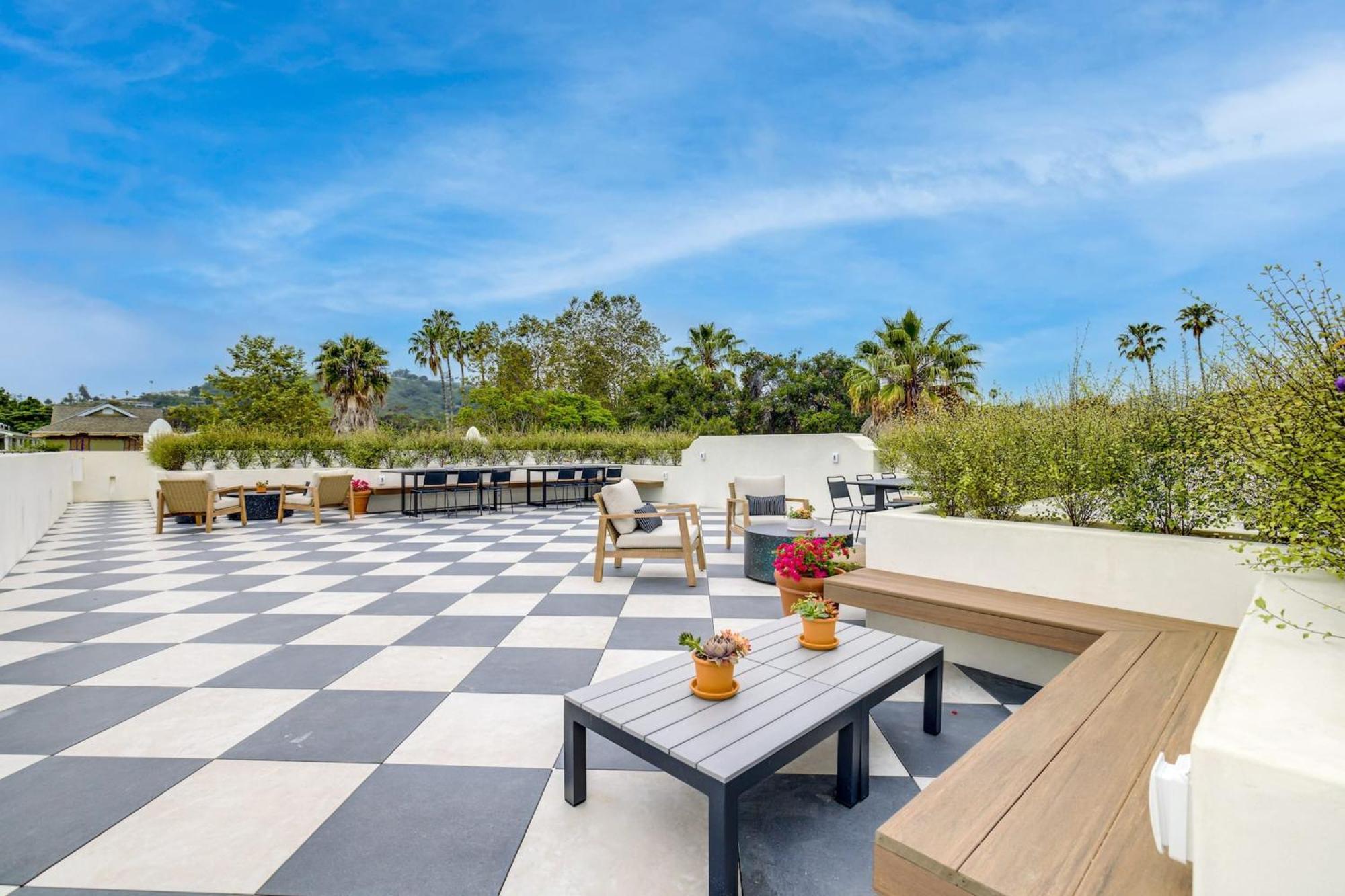 Casa De La Vina - Boutique Apartments In Downtown Santa Barbara Buitenkant foto