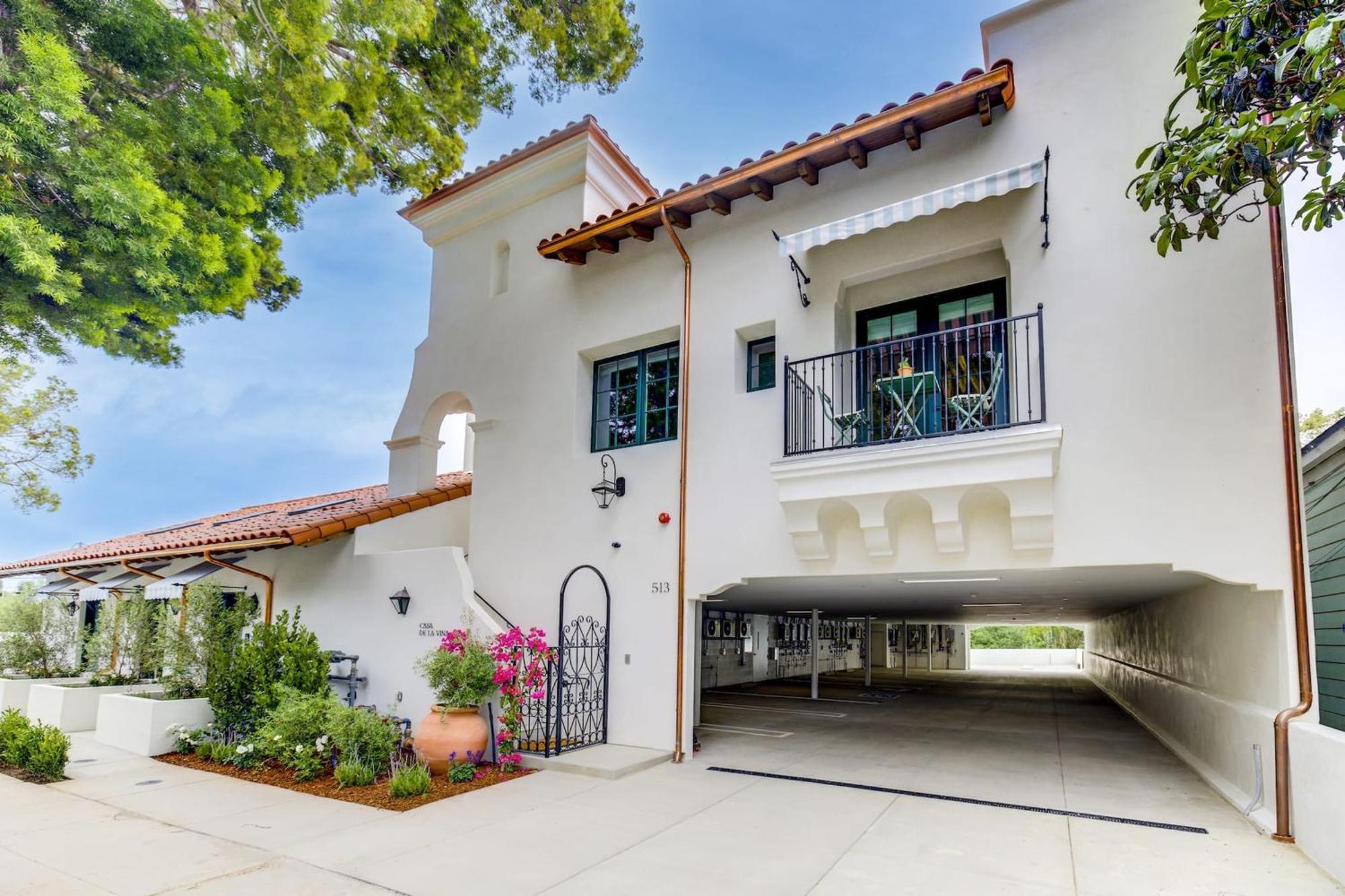 Casa De La Vina - Boutique Apartments In Downtown Santa Barbara Buitenkant foto