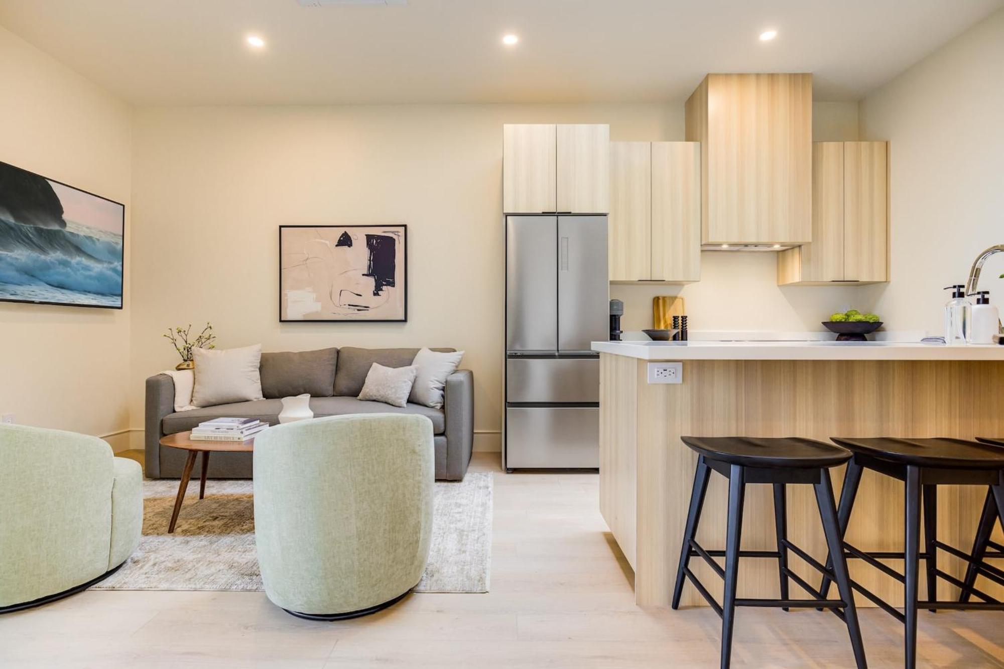 Casa De La Vina - Boutique Apartments In Downtown Santa Barbara Buitenkant foto